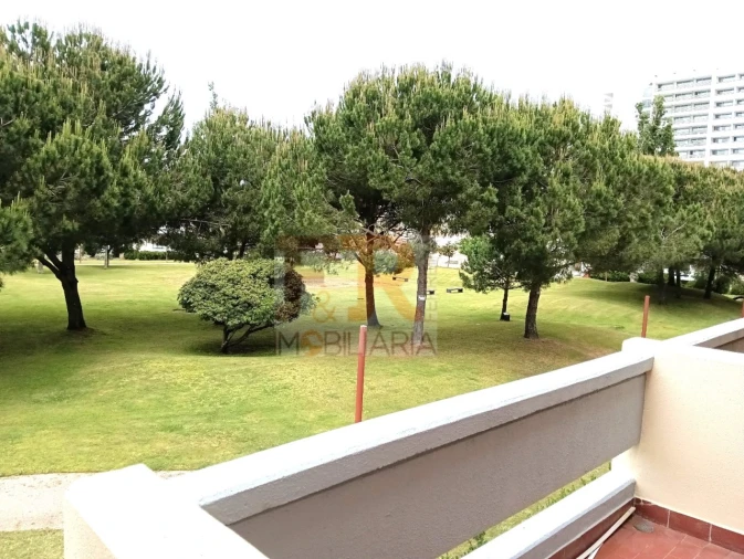 Apartamento T1 para Venda em Carvalhal Foto 33