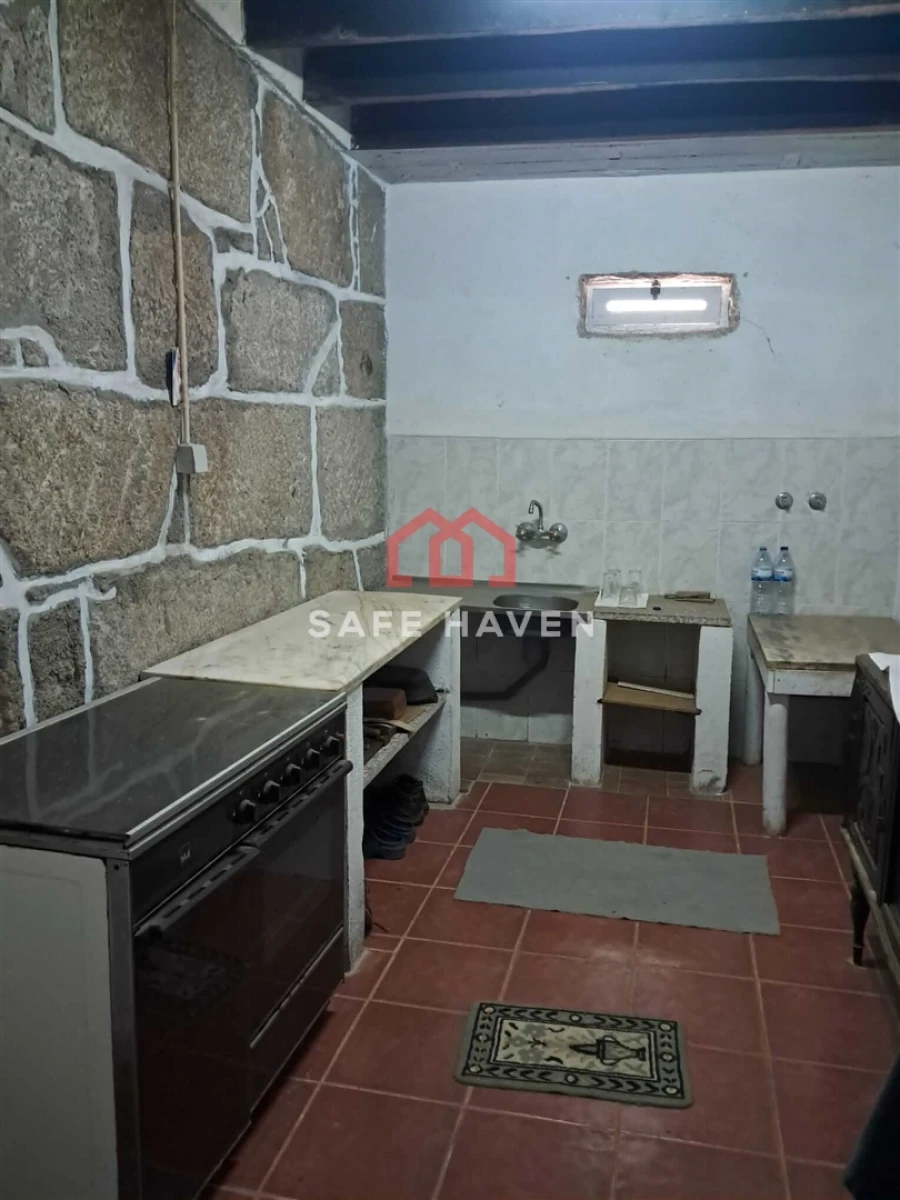 Moradia T3 para Venda em Tourais e Lajes Foto 11