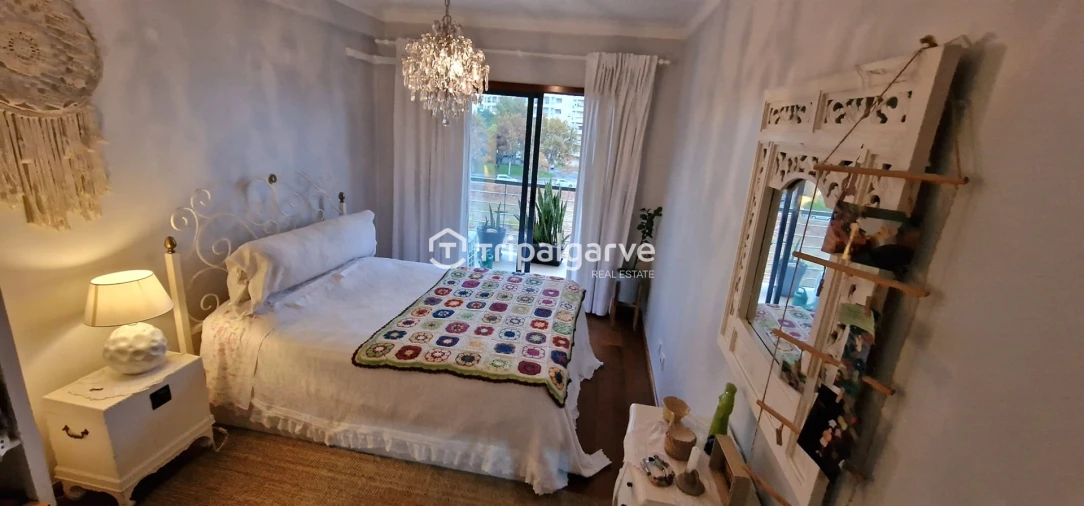 Apartamento T4 para Venda em Portimão Foto 33