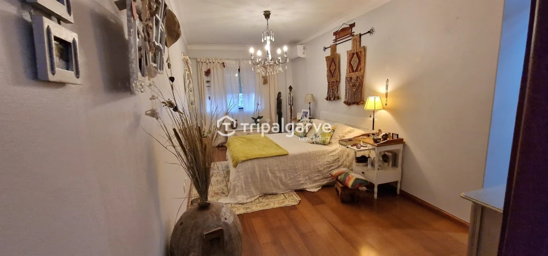 Apartamento T4 para Venda em Portimão Foto 34
