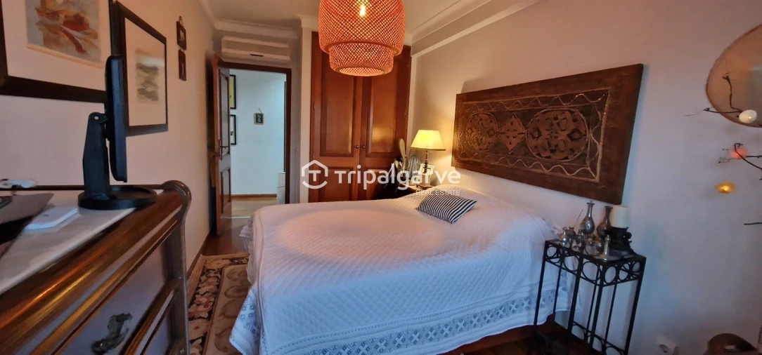 Apartamento T4 para Venda em Portimão Foto 26