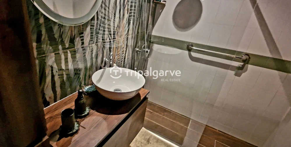 Apartamento T4 para Venda em Portimão Foto 36