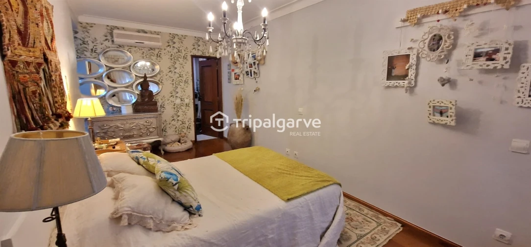 Apartamento T4 para Venda em Portimão Foto 42