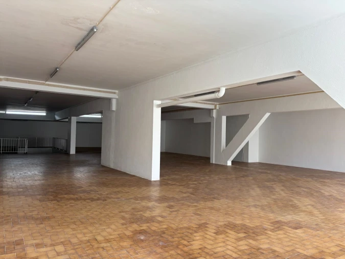 Loja para Venda em Cascais e Estoril Foto 8