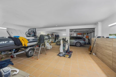 Moradia T4 para Venda em Loule (São Clemente)
