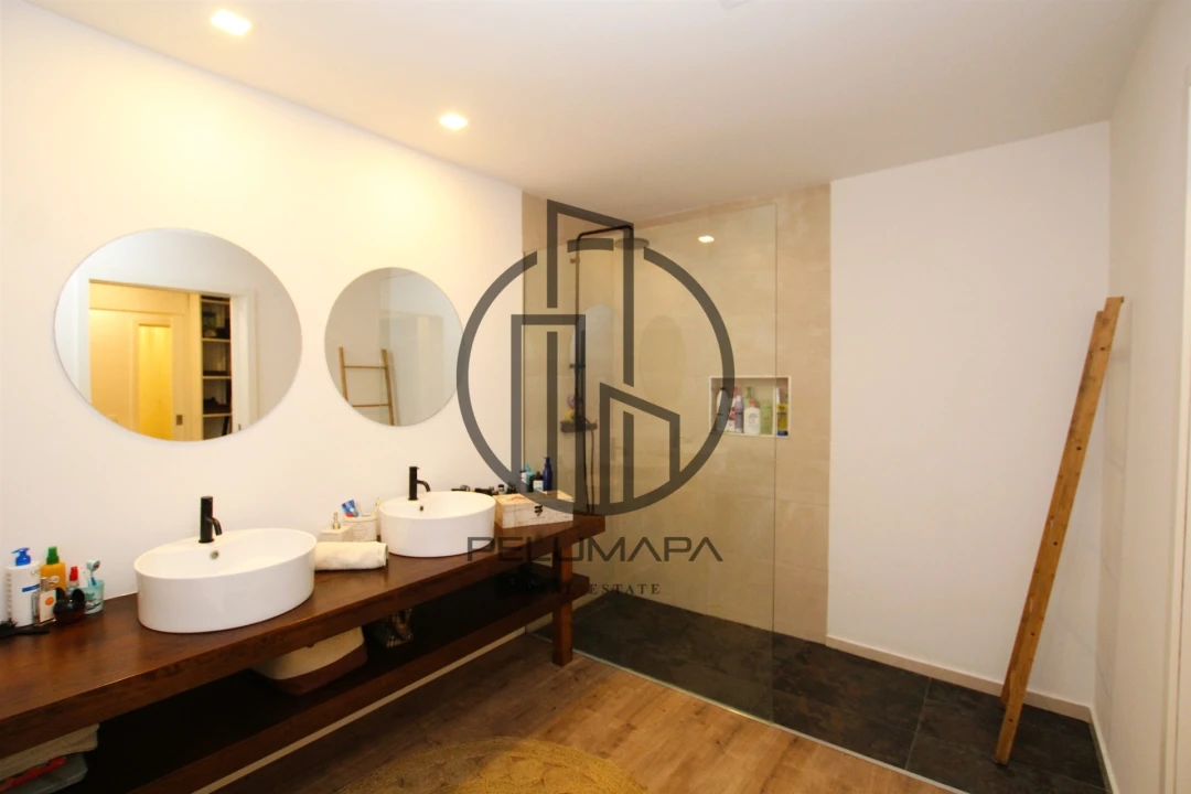 Moradia T3 para Venda em Louro Foto 86