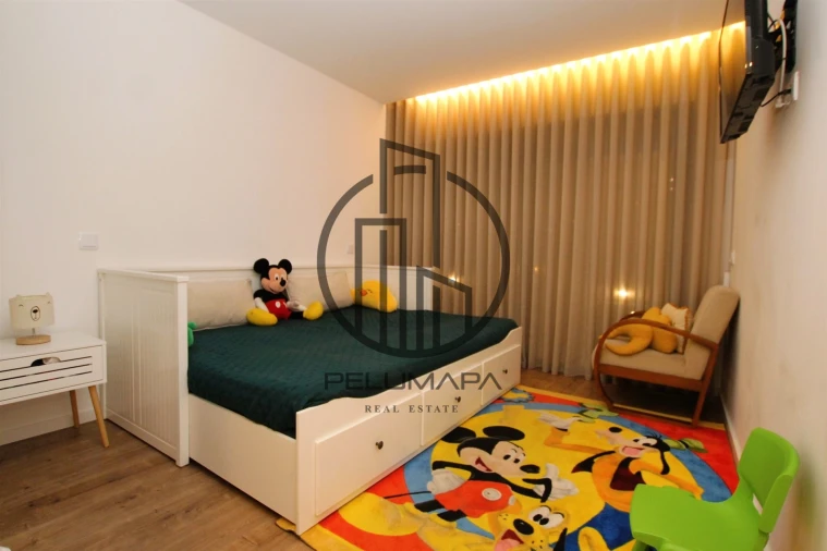 Moradia T3 para Venda em Louro Foto 78