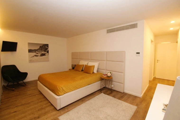 Moradia T3 para Venda em Louro Foto 34