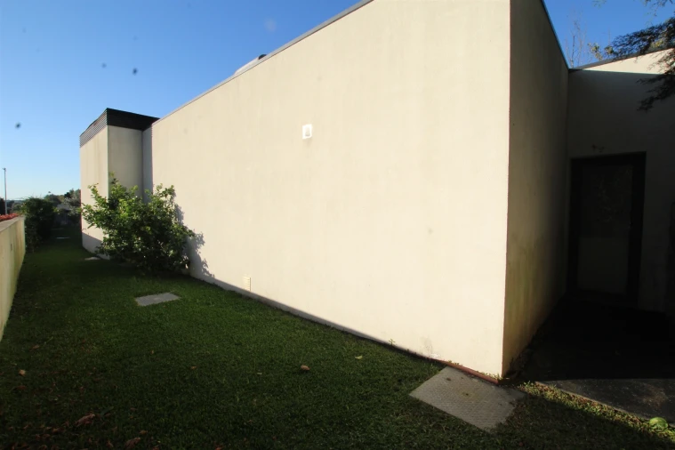 Moradia T3 para Venda em Louro Foto 15