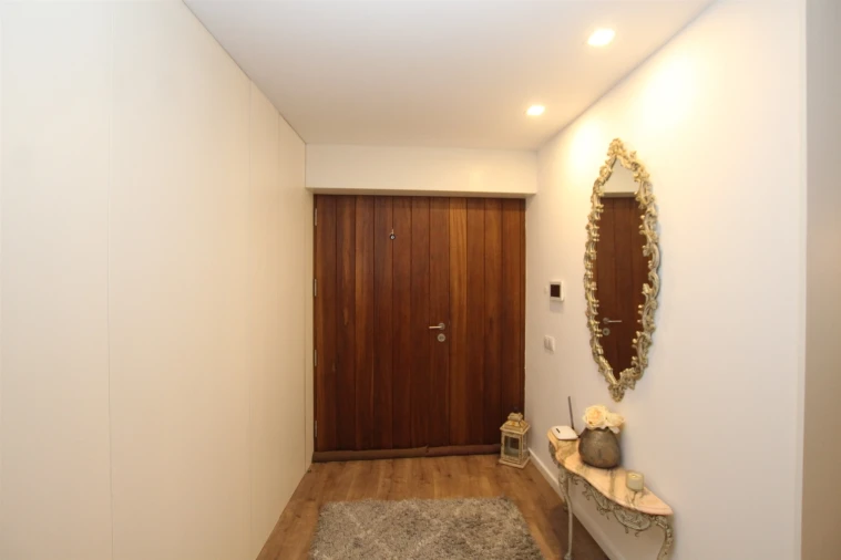 Moradia T3 para Venda em Louro Foto 26