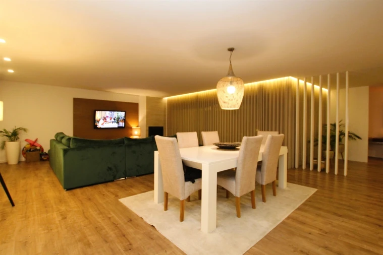 Moradia T3 para Venda em Louro Foto 22