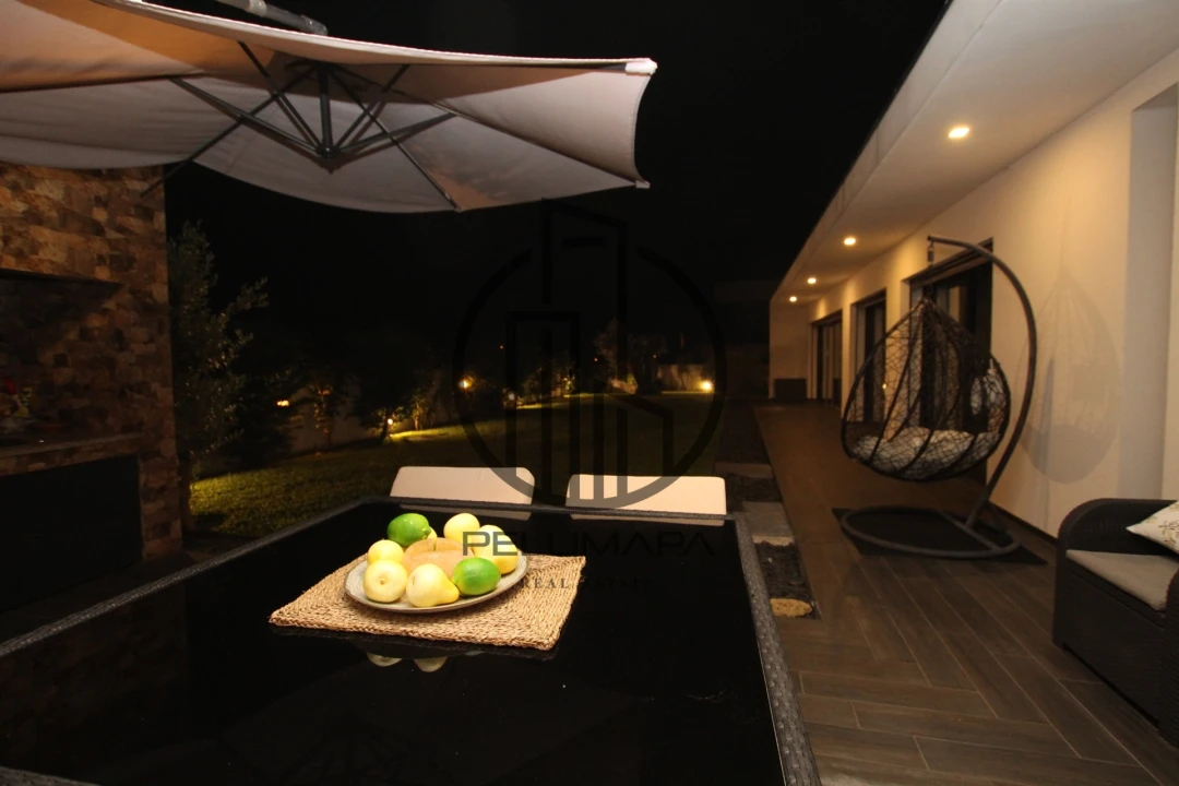 Moradia T3 para Venda em Louro Foto 71