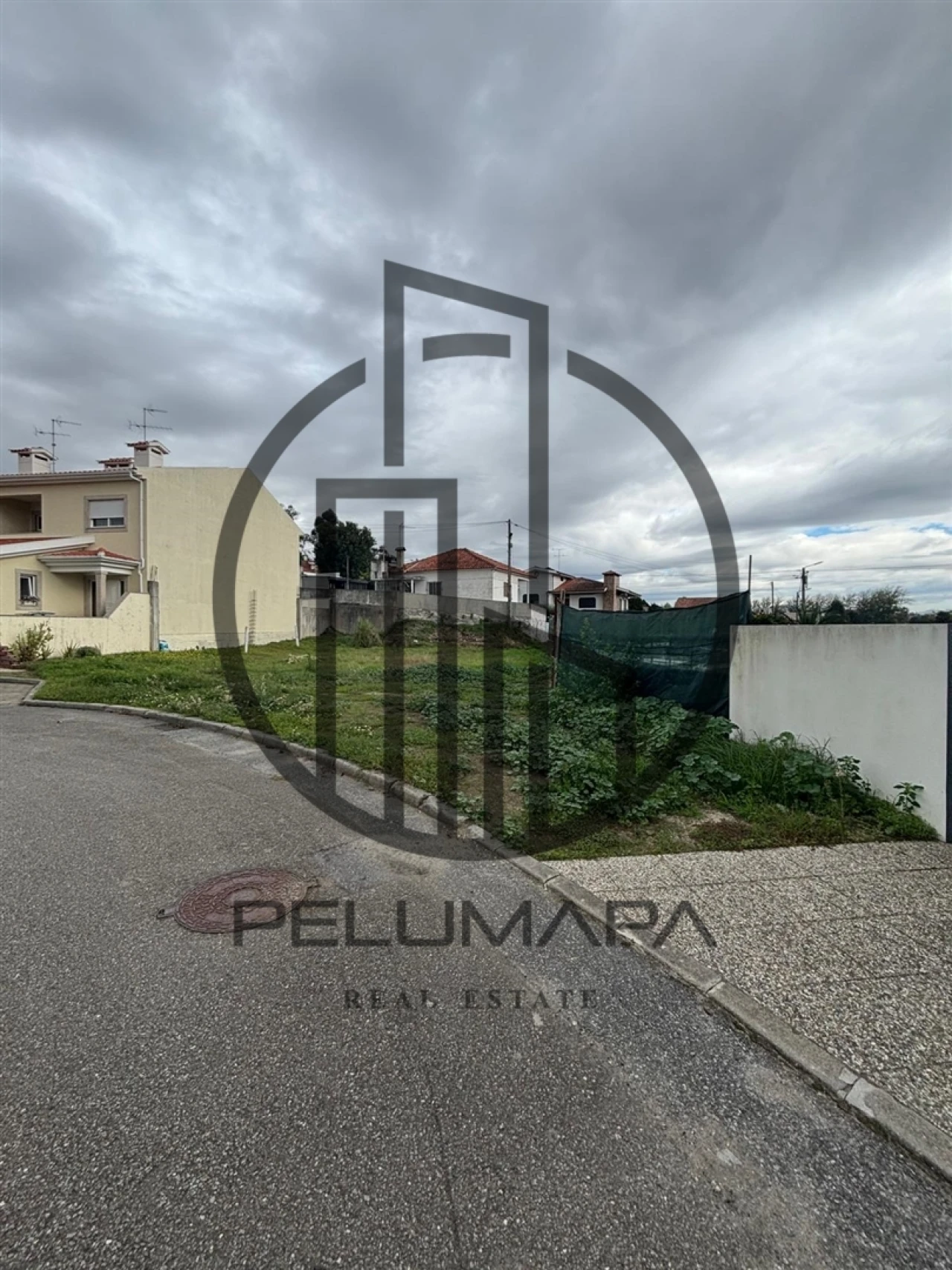 Terreno para Venda em Delães Foto 4