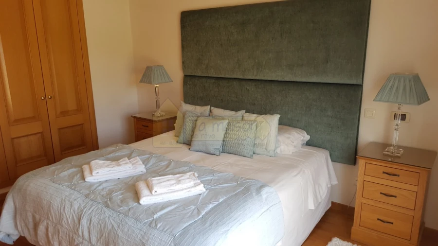 Moradia T8 para Venda em Almancil Foto 11