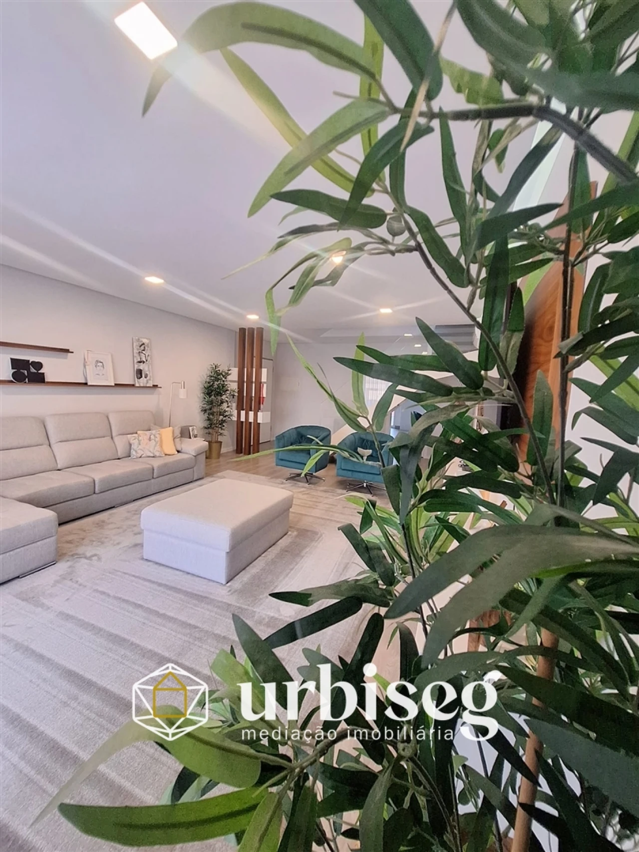 Apartamento T4 para Venda em Tavarede Foto 5