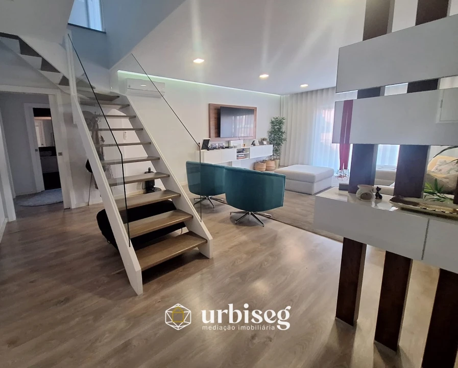 Apartamento T4 para Venda em Tavarede Foto 15