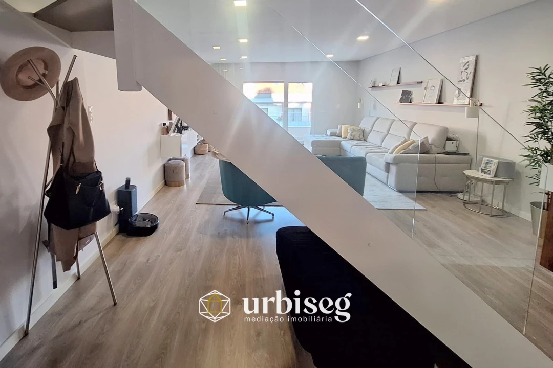 Apartamento T4 para Venda em Tavarede Foto 13