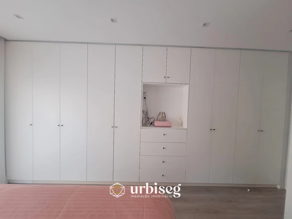 Apartamento T4 para Venda em Tavarede Foto 36