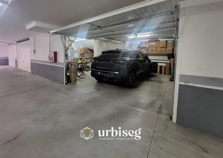 Apartamento T4 para Venda em Tavarede Foto 43