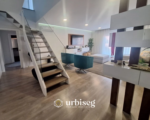 Apartamento T4 para Venda em Tavarede Foto 15