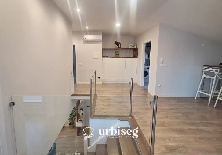 Apartamento T4 para Venda em Tavarede Foto 27