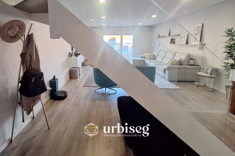 Apartamento T4 para Venda em Tavarede Foto 13