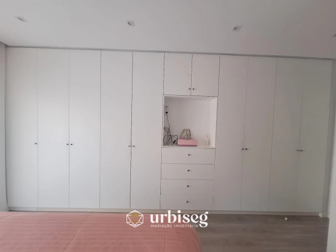Apartamento T4 para Venda em Tavarede Foto 36