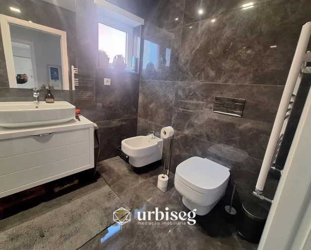 Apartamento T4 para Venda em Tavarede Foto 42