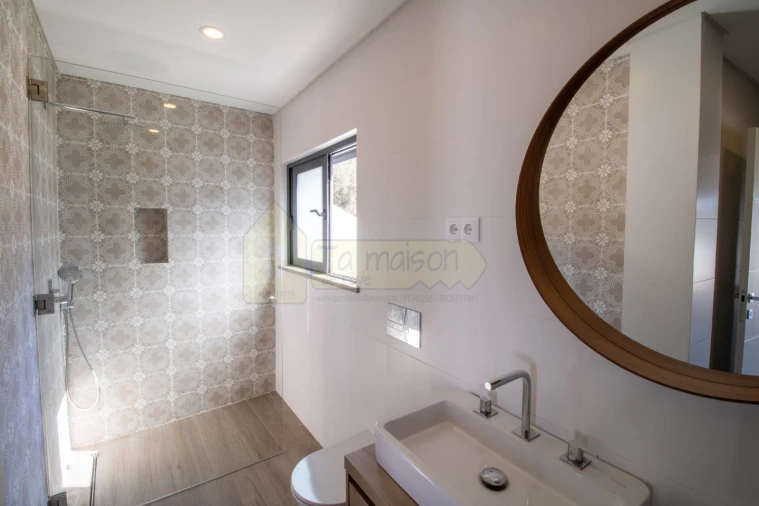 Moradia T4 para Venda em Loule (São Sebastião) Foto 20