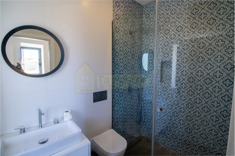 Moradia T4 para Venda em Loule (São Sebastião) Foto 32