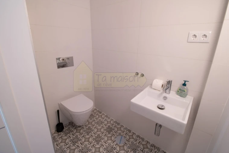 Moradia T4 para Venda em Loule (São Sebastião) Foto 40