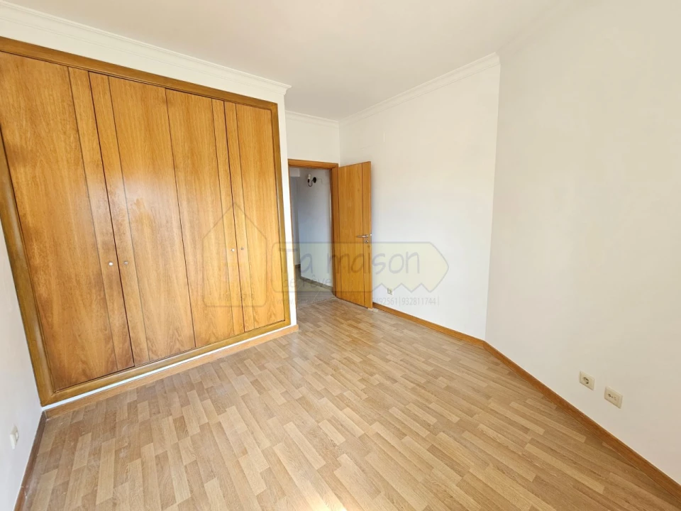 Apartamento T2 para Venda em Almancil Foto 10