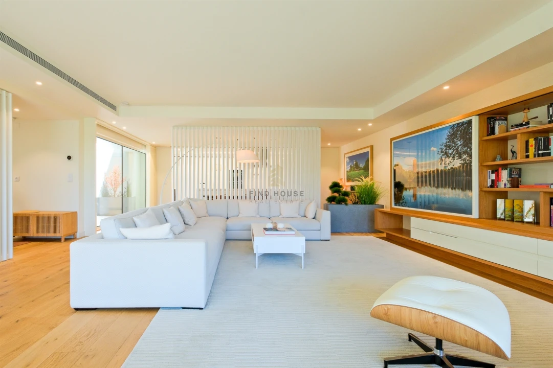 Apartamento T3 para Venda em Santo António Foto 9