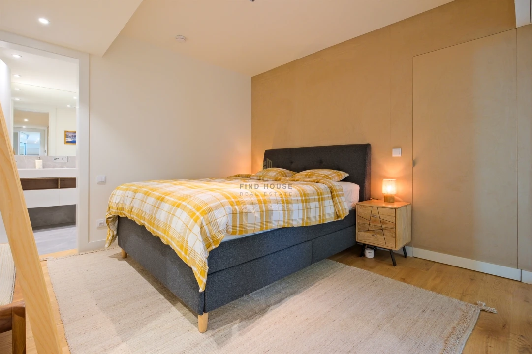 Apartamento T3 para Venda em Santo António Foto 49