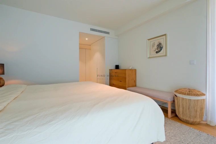 Apartamento T3 para Venda em Santo António Foto 40