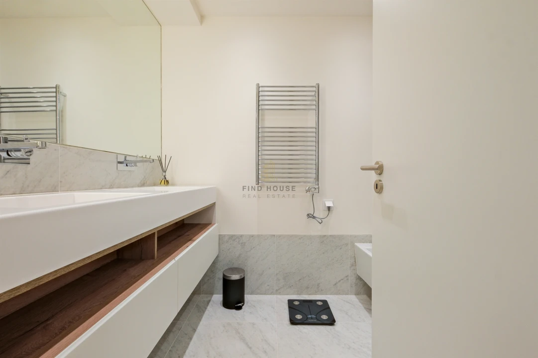 Apartamento T3 para Venda em Santo António Foto 35