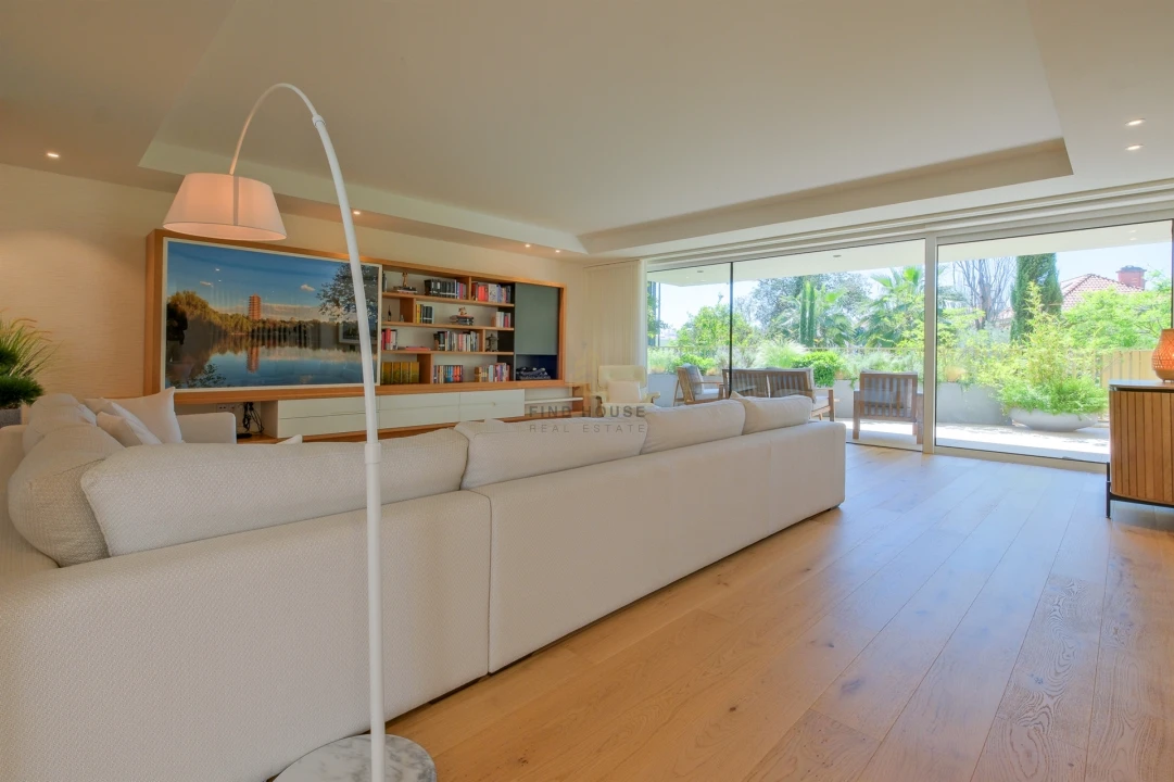 Apartamento T3 para Venda em Santo António Foto 8