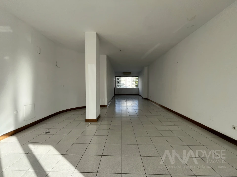 Loja para Venda em Repeses e São Salvador Foto 4