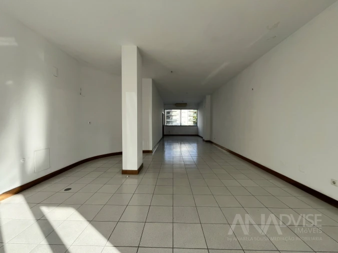 Loja para Venda em Repeses e São Salvador Foto 4