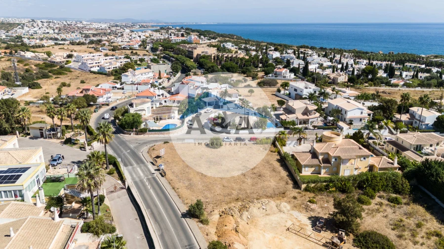 Terreno para Venda em Albufeira e Olhos de Água Foto 6