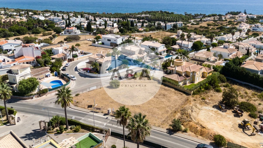 Terreno para Venda em Albufeira e Olhos de Água Foto 5