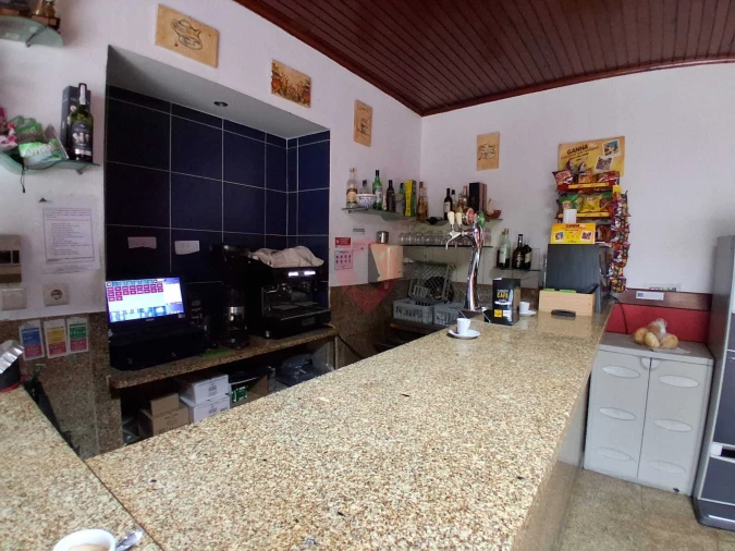 Moradia T0 para Venda em Riba de Mouro Foto 3