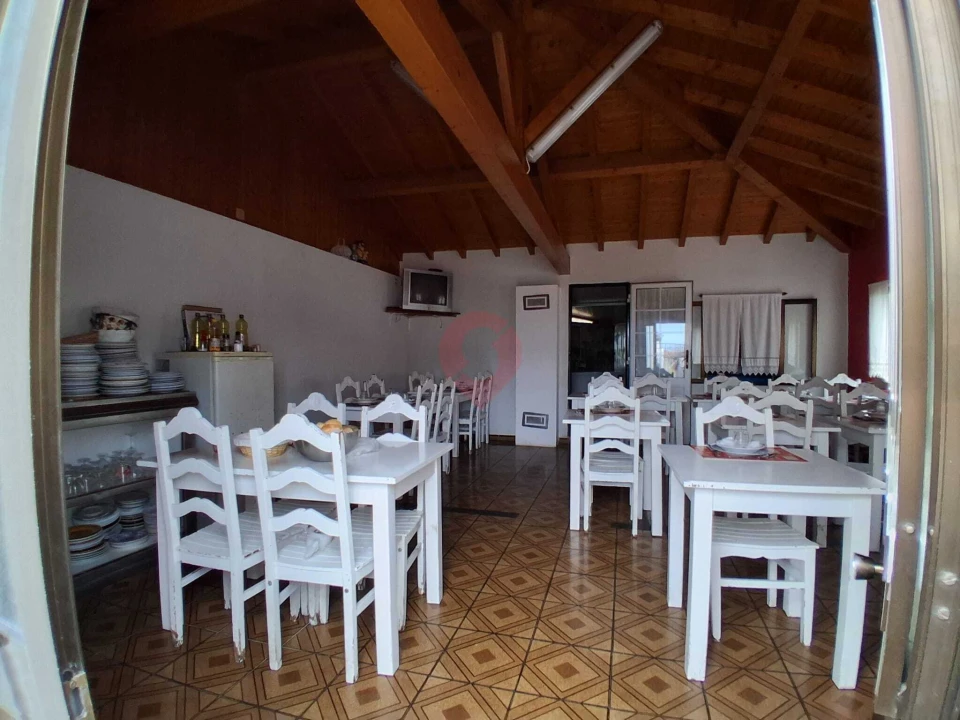 Moradia T0 para Venda em Riba de Mouro Foto 8