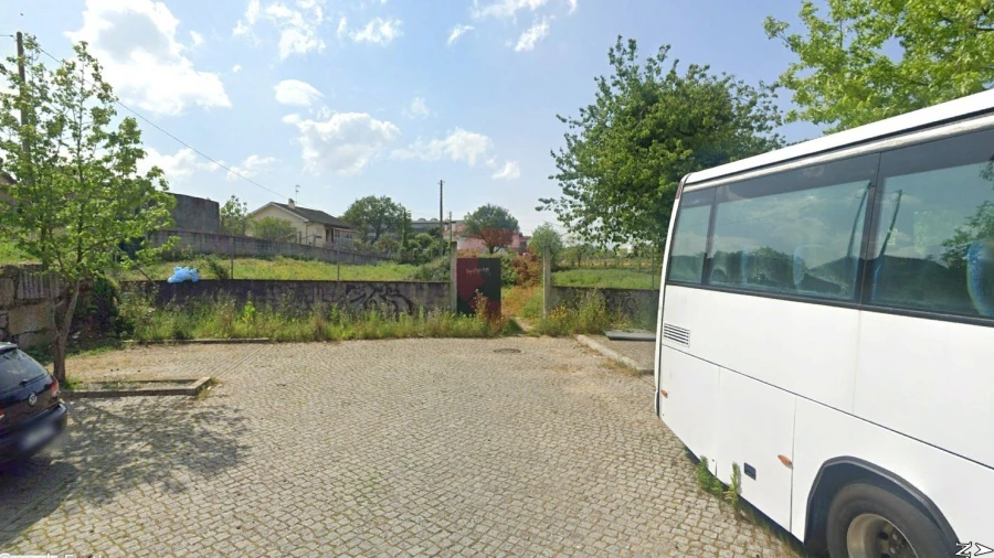 Terreno para Venda em Mazedo e Cortes