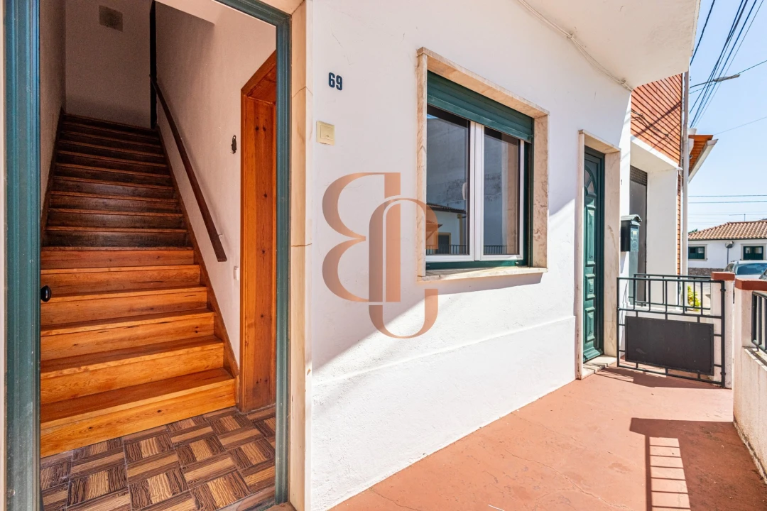 Moradia T5 para Venda em Golegã Foto 14