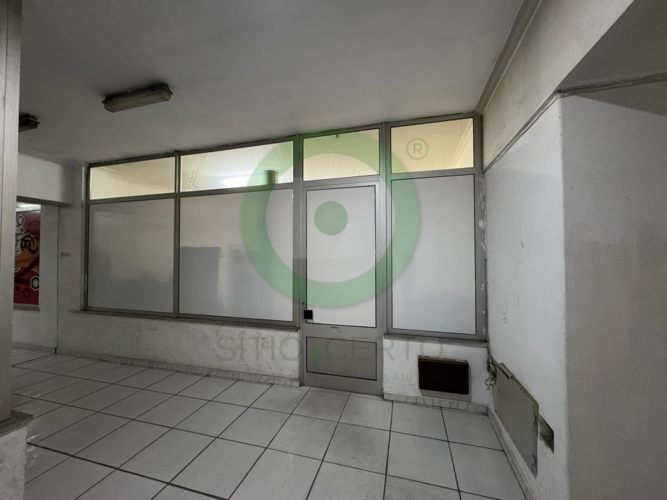 Loja para Venda em Valpaços e Sanfins Foto 2