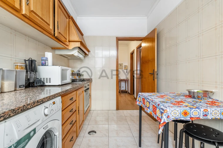 Apartamento T1 para Venda em São Vitor (Braga) Foto 7