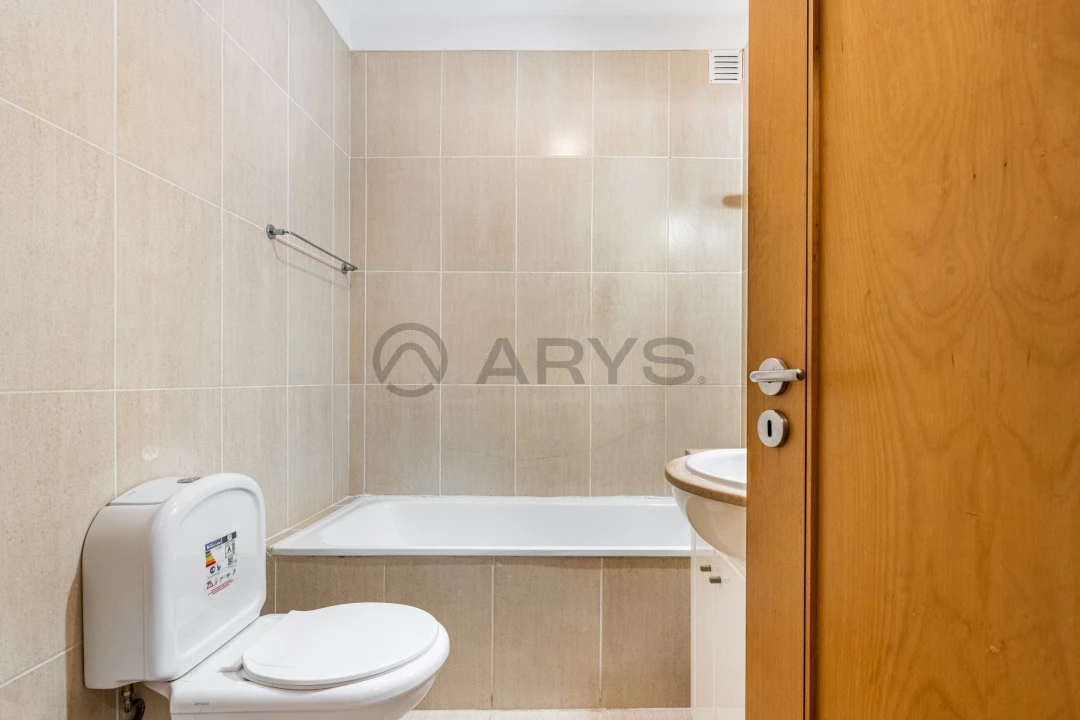 Apartamento T3 para Venda em Moimenta Foto 11