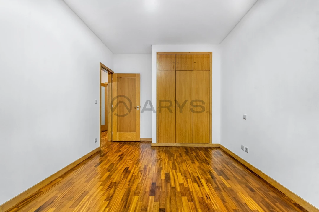 Apartamento T3 para Venda em Moimenta Foto 13