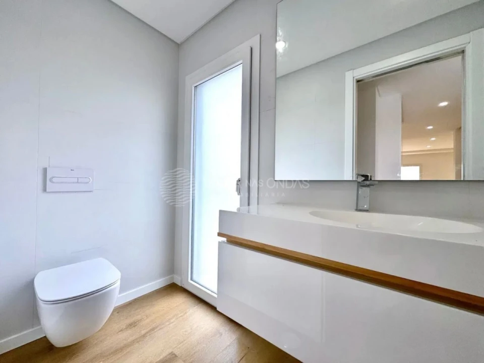 Moradia T4 para Venda em Caparica e Trafaria Foto 8